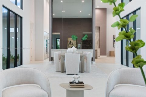 Купить виллу или дом в Дейви, Флорида 2 комнаты, 540.51м2, № 2021929 - фото 20