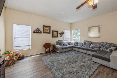 House in Longwood, Florida 6 bedrooms, 321.35 sq.m. № 1675382 - photo 6