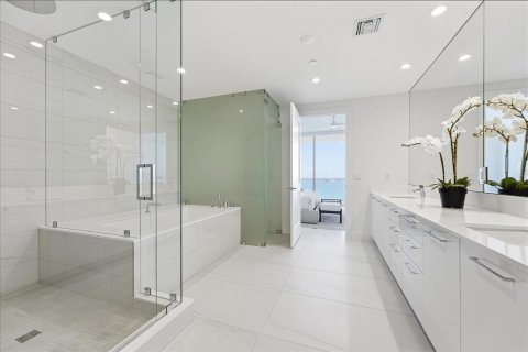 Condominio en alquiler en Fort Lauderdale, Florida, 4 dormitorios, 290.04 m2 № 2146526 - foto 14