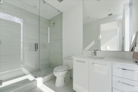 Condominio en alquiler en Fort Lauderdale, Florida, 4 dormitorios, 290.04 m2 № 2146526 - foto 21