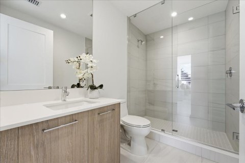 Condominio en alquiler en Fort Lauderdale, Florida, 4 dormitorios, 290.04 m2 № 2146526 - foto 18