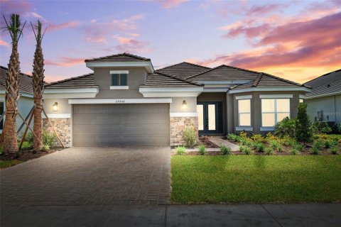 Снять в аренду виллу или дом в Уэсли-Чепел, Флорида 1 комната, 289.86м2, № 1637531 - фото 2