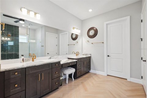 Снять в аренду виллу или дом в Уэсли-Чепел, Флорида 1 комната, 289.86м2, № 1637531 - фото 28