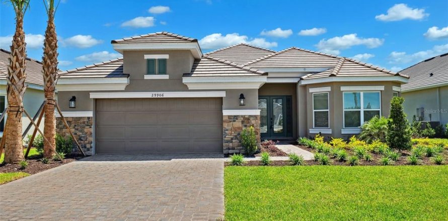 Casa en Wesley Chapel, Florida 3 dormitorios, 289.86 m2 № 1637531