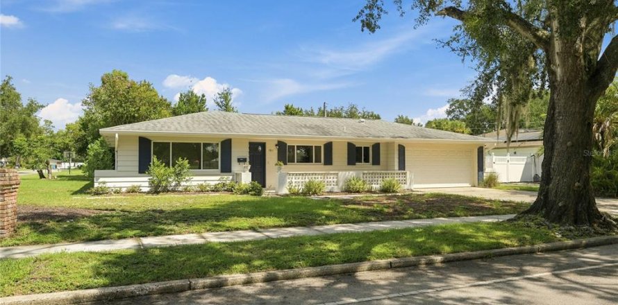 Villa ou maison à Maitland, Floride 4 chambres, 185.06 m2 № 2364321