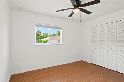 Villa ou maison à louer à Maitland, Floride: 4 chambres, 185.06 m2 № 2364321 - photo 21