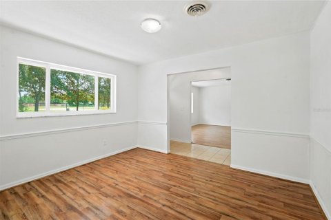 Villa ou maison à louer à Maitland, Floride: 4 chambres, 185.06 m2 № 2364321 - photo 3