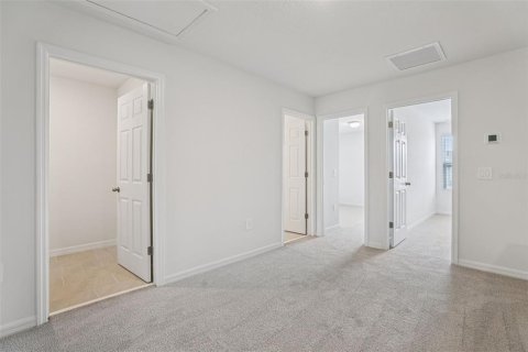 Снять в аренду таунхаус в Клермон, Флорида 5 комнат, 137.96м2, № 2111127 - фото 22