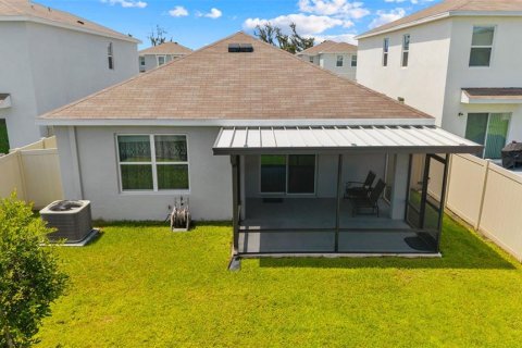 House in Wesley Chapel, Florida 3 bedrooms, 140.84 sq.m. № 2132417 - photo 25