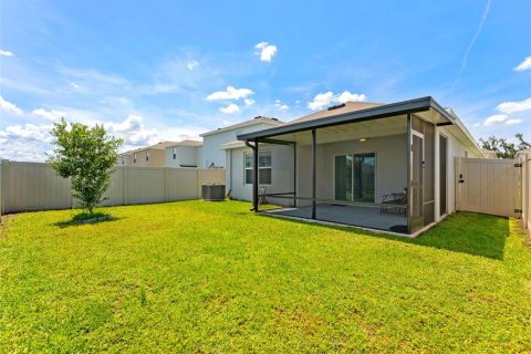 House in Wesley Chapel, Florida 3 bedrooms, 140.84 sq.m. № 2132417 - photo 22