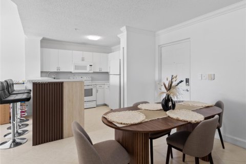 Appartement à louer à Doral, Floride: 2 chambres, 75.99 m2 № 2007913 - photo 13