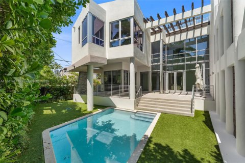 Adosado en venta en Key Biscayne, Florida, 4 dormitorios, 242.01 m2 № 1929759 - foto 17