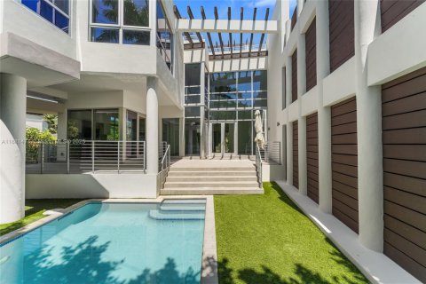 Adosado en venta en Key Biscayne, Florida, 4 dormitorios, 242.01 m2 № 1929759 - foto 18