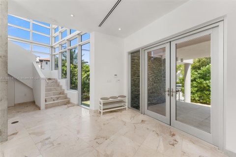 Adosado en venta en Key Biscayne, Florida, 4 dormitorios, 242.01 m2 № 1929759 - foto 4