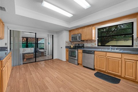 Casa en venta en Winter Haven, Florida, 2 dormitorios, 119.47 m2 № 2383528 - foto 11