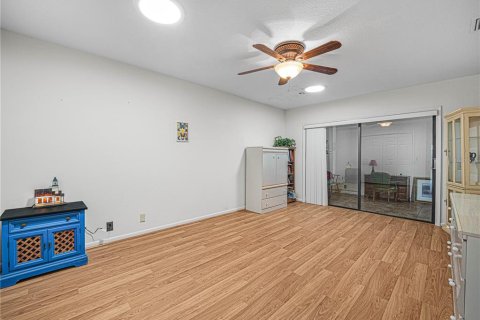 Casa en venta en Winter Haven, Florida, 2 dormitorios, 119.47 m2 № 2383528 - foto 14