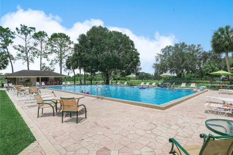 Casa en venta en Winter Haven, Florida, 2 dormitorios, 119.47 m2 № 2383528 - foto 30