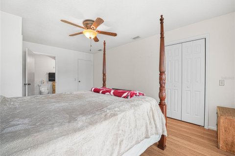 Casa en venta en Winter Haven, Florida, 2 dormitorios, 119.47 m2 № 2383528 - foto 13