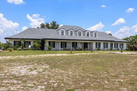 Villa ou maison à vendre à Oviedo, Floride: 5 chambres, 532.98 m2 № 1881092 - photo 2