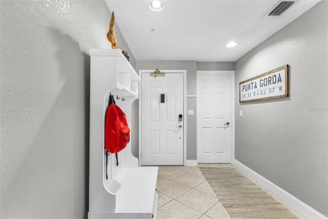 Copropriété à vendre à Punta Gorda, Floride: 3 chambres, 142.88 m2 № 2098543 - photo 3