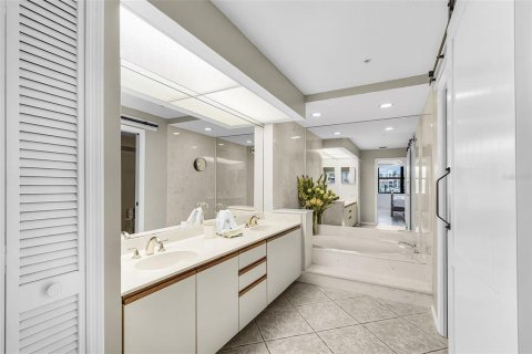 Copropriété à vendre à Punta Gorda, Floride: 3 chambres, 142.88 m2 № 2098543 - photo 25