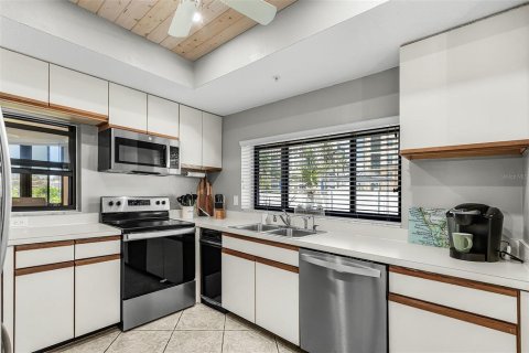Copropriété à vendre à Punta Gorda, Floride: 3 chambres, 142.88 m2 № 2098543 - photo 20