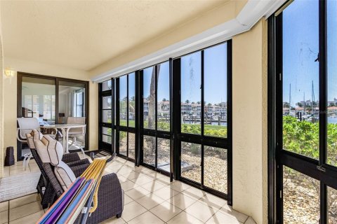 Copropriété à vendre à Punta Gorda, Floride: 3 chambres, 142.88 m2 № 2098543 - photo 14