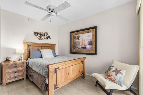 Copropriété à vendre à Punta Gorda, Floride: 3 chambres, 142.88 m2 № 2098543 - photo 28