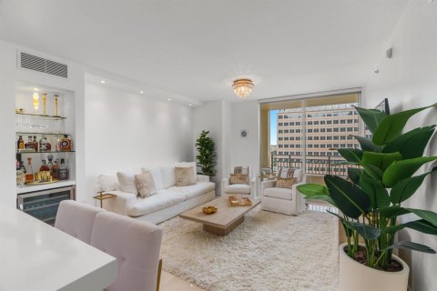 Condominio en alquiler en West Palm Beach, Florida, 2 dormitorios, 104.05 m2 № 2188309 - foto 19
