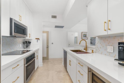 Condominio en alquiler en West Palm Beach, Florida, 2 dormitorios, 104.05 m2 № 2188309 - foto 14