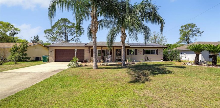 House in Deltona, Florida 2 bedrooms, 116.31 sq.m. № 1572856