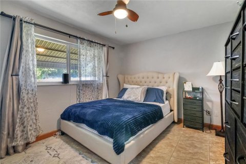 House in Deltona, Florida 2 bedrooms, 116.31 sq.m. № 1572856 - photo 17
