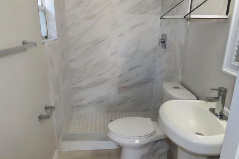 Villa ou maison à vendre à Clearwater, Floride: 3 chambres, 105.17 m2 № 2296880 - photo 16