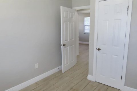 Villa ou maison à vendre à Clearwater, Floride: 3 chambres, 105.17 m2 № 2296880 - photo 9