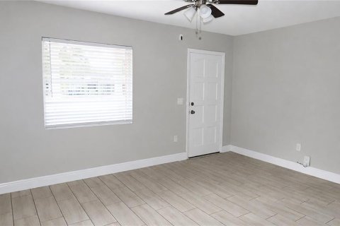 Villa ou maison à vendre à Clearwater, Floride: 3 chambres, 105.17 m2 № 2296880 - photo 3