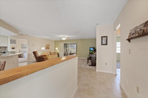 Villa ou maison à vendre à New Port Richey, Floride: 3 chambres, 131.18 m2 № 2303257 - photo 24
