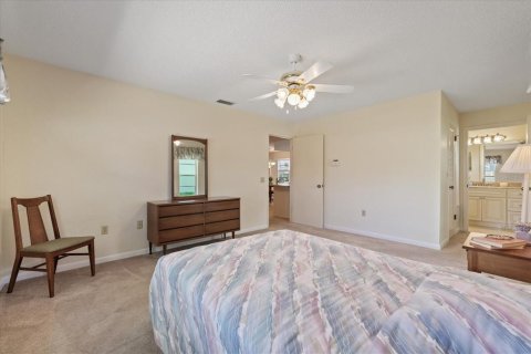 Villa ou maison à vendre à New Port Richey, Floride: 3 chambres, 131.18 m2 № 2303257 - photo 19