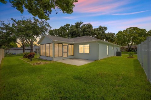 Villa ou maison à vendre à New Port Richey, Floride: 3 chambres, 131.18 m2 № 2303257 - photo 6