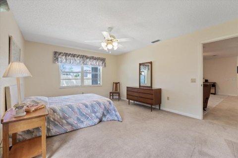 Villa ou maison à vendre à New Port Richey, Floride: 3 chambres, 131.18 m2 № 2303257 - photo 20