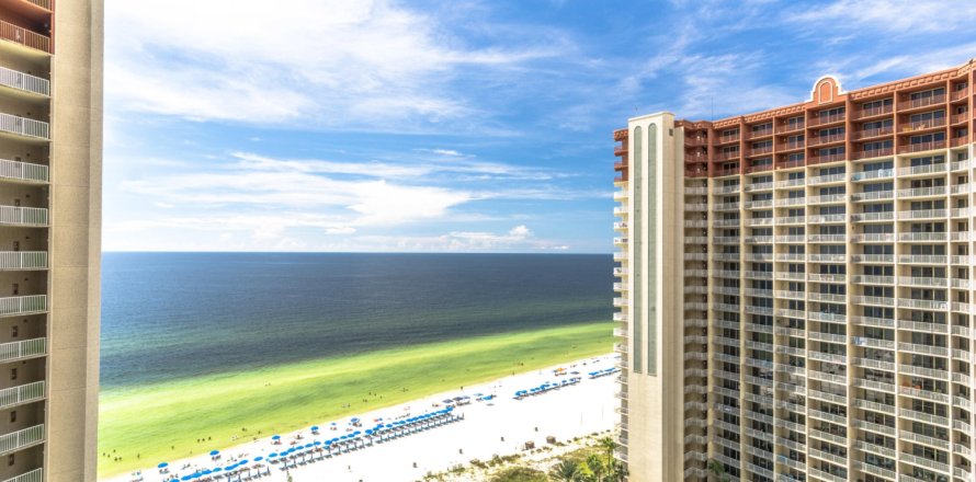 Condo in Panama City Beach, Florida, 2 bedrooms № 560778