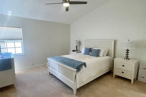 Adosado en alquiler en Belleair, Florida, 2 dormitorios, 125.7 m2 № 1904613 - foto 12