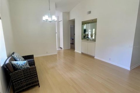 Adosado en alquiler en Belleair, Florida, 2 dormitorios, 125.7 m2 № 1904613 - foto 8