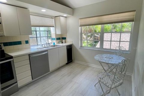 Adosado en alquiler en Belleair, Florida, 2 dormitorios, 125.7 m2 № 1904613 - foto 10