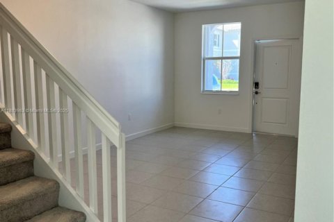 Touwnhouse à louer à Coral Springs, Floride: 4 chambres, 172.15 m2 № 1943826 - photo 3
