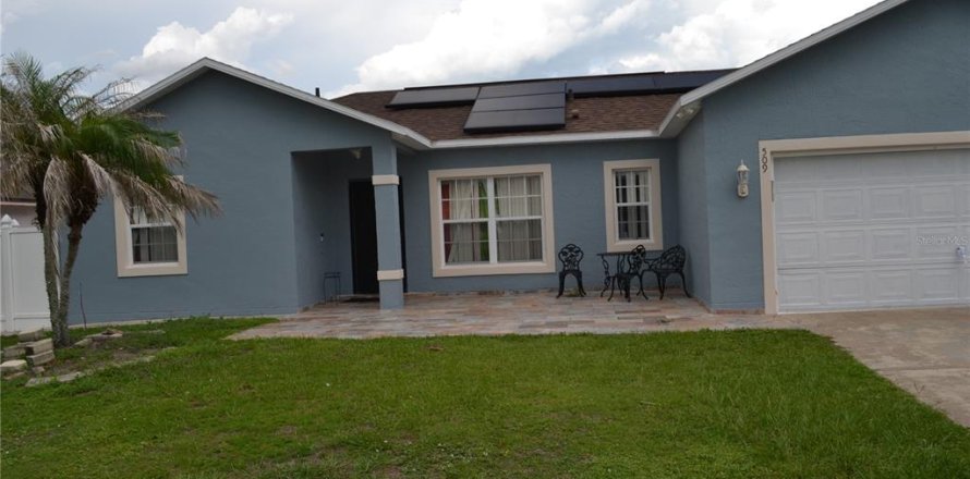 House in Kissimmee, Florida 4 bedrooms, 162.02 sq.m. № 2137861