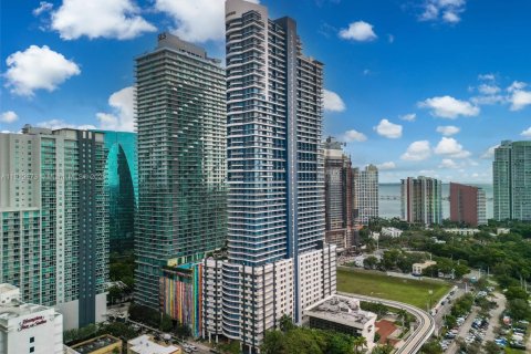 Condo in Miami, Florida, 2 bedrooms  № 1974773 - photo 17