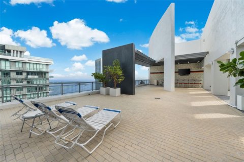 Condo in Miami, Florida, 2 bedrooms  № 1974773 - photo 27