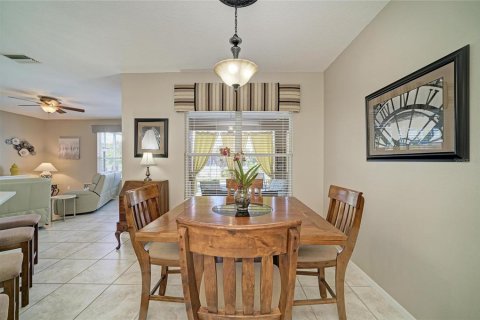 Villa ou maison à vendre à Sarasota, Floride: 3 chambres, 221.11 m2 № 2266841 - photo 16
