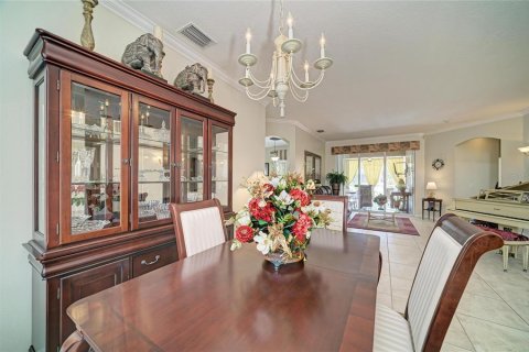Villa ou maison à vendre à Sarasota, Floride: 3 chambres, 221.11 m2 № 2266841 - photo 12
