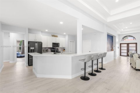 Villa ou maison à vendre à Boynton Beach, Floride: 5 chambres, 307.51 m2 № 2068174 - photo 12